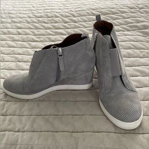 Linea Paolo Felicia Wedge Sneaker